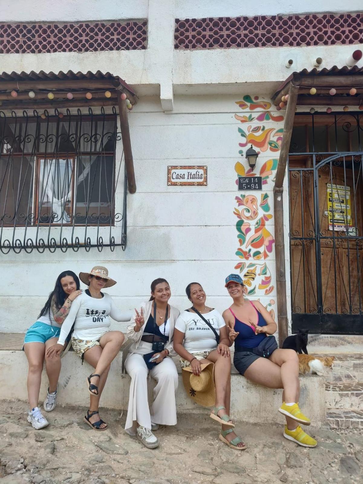 Casa Italia Guest House Таганга Екстериор снимка