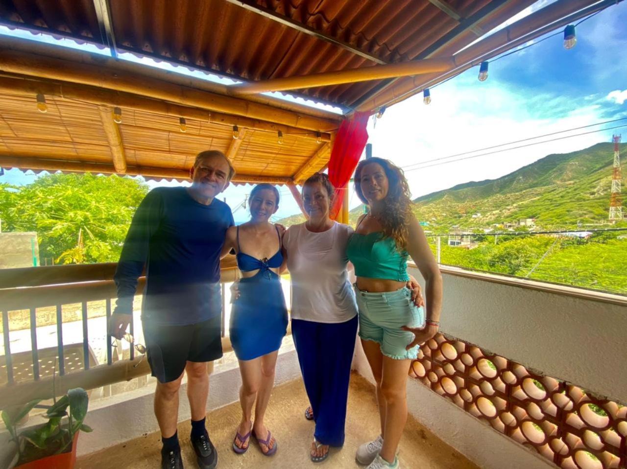 Casa Italia Guest House Таганга Екстериор снимка