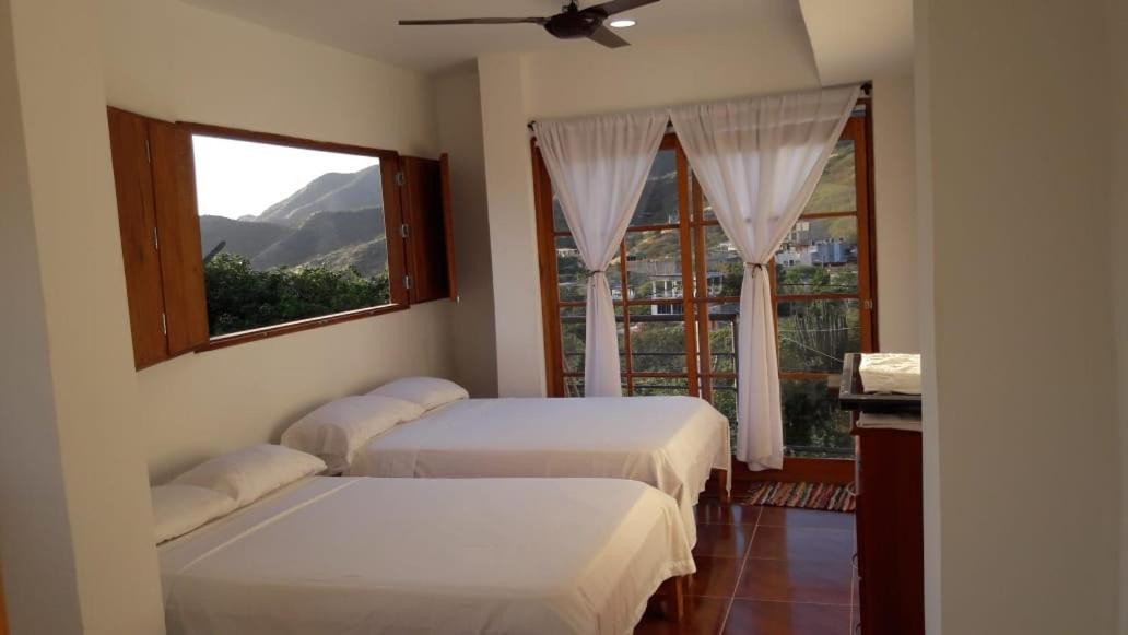 Casa Italia Guest House Таганга Екстериор снимка